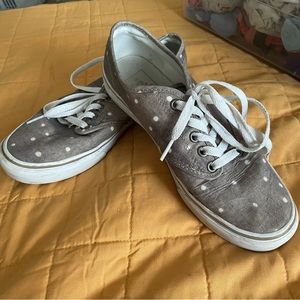 Grey/brown polka dot vans